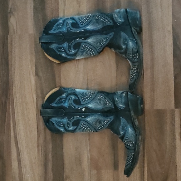 Old Gringo HANDMADE leather cowboy boots barely worn